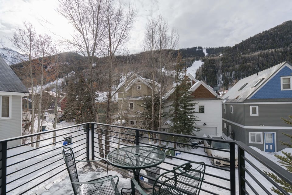 House, 4 Bedrooms | Outdoor dining
