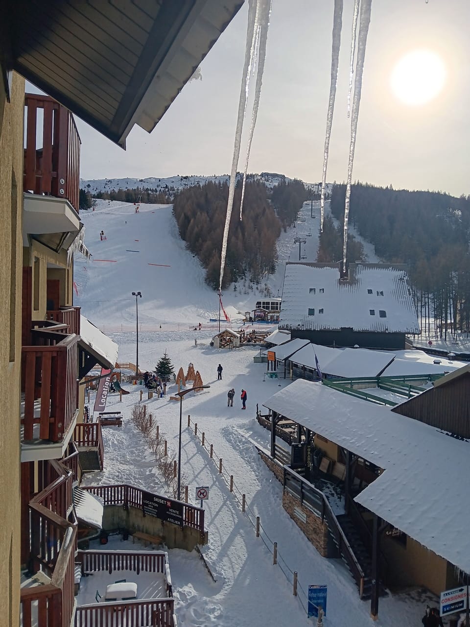 Snow and ski sports