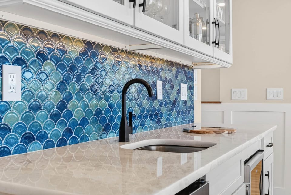 Wet Bar- 2nd Floor