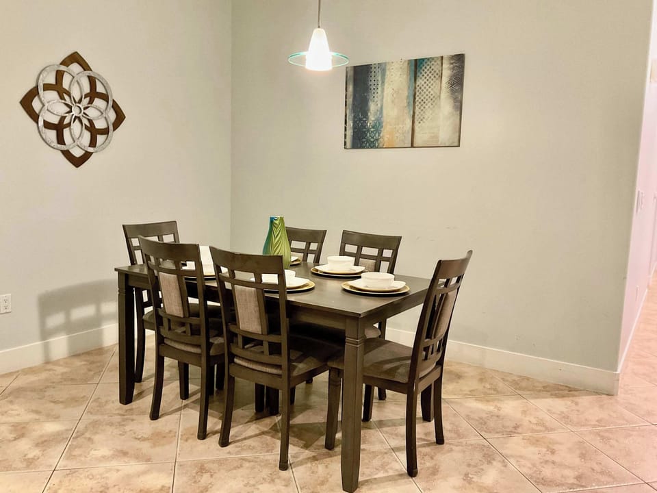 Condo, Multiple Beds, Balcony (Diamond Beach Resort) | Dining