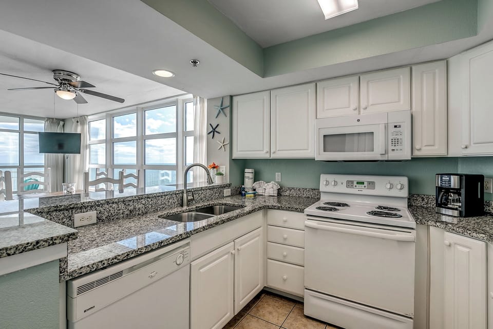 Fully-equipped kitchen will all necessary amenities for family meals and entertainment!