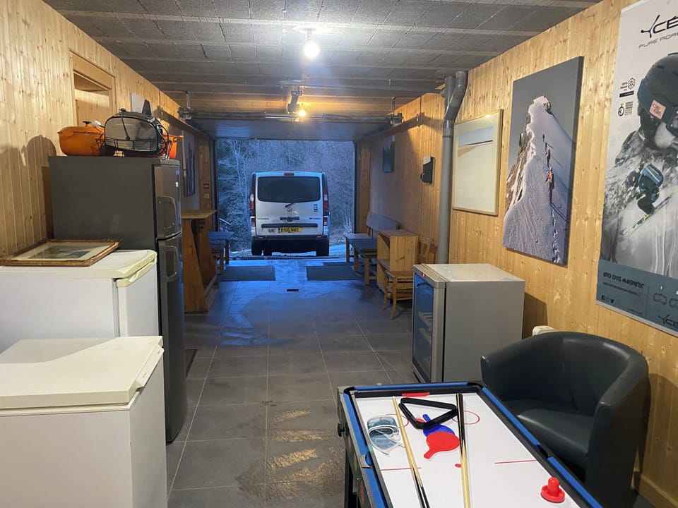 Game room