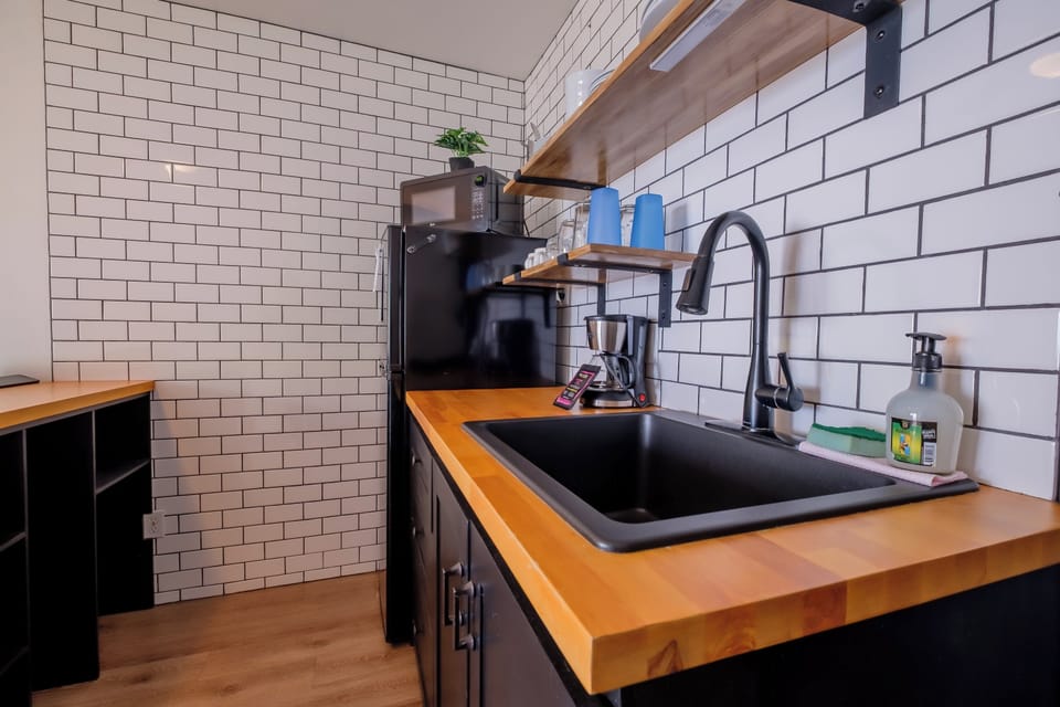 Kitchenette