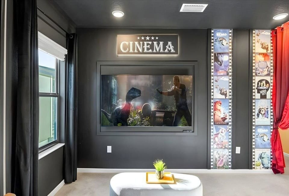 Communal lounge / TV room