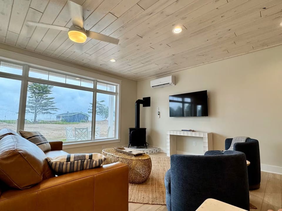 Living20Area
