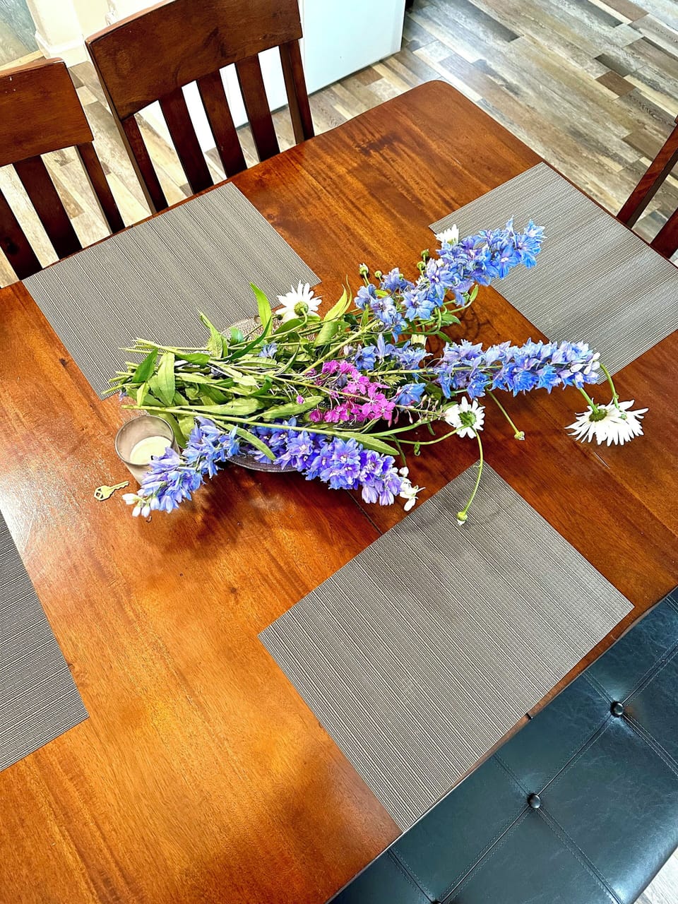 Comfort Condo, Ocean View | In-room dining