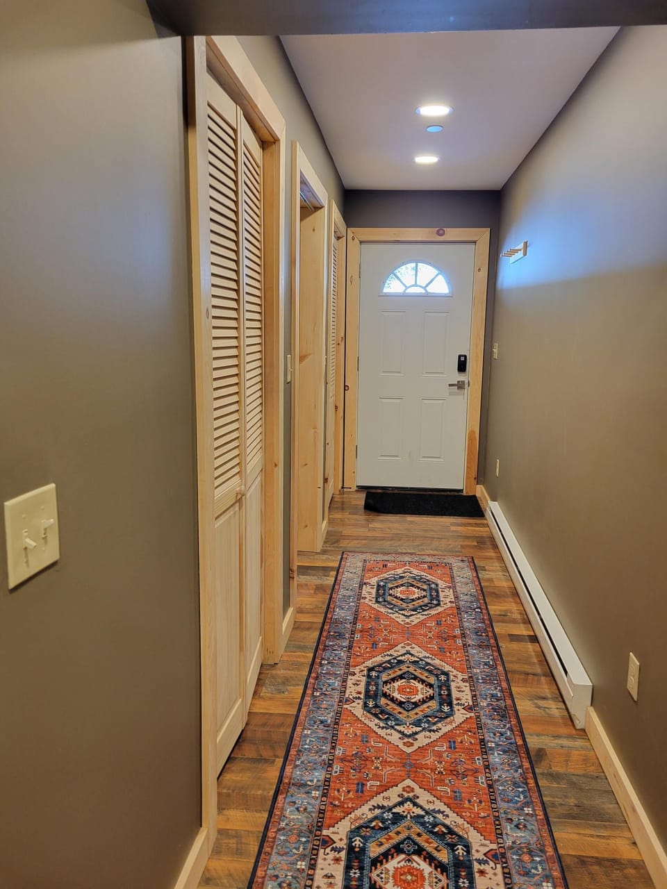 H2 - Two-Bedroom Apartment (704)