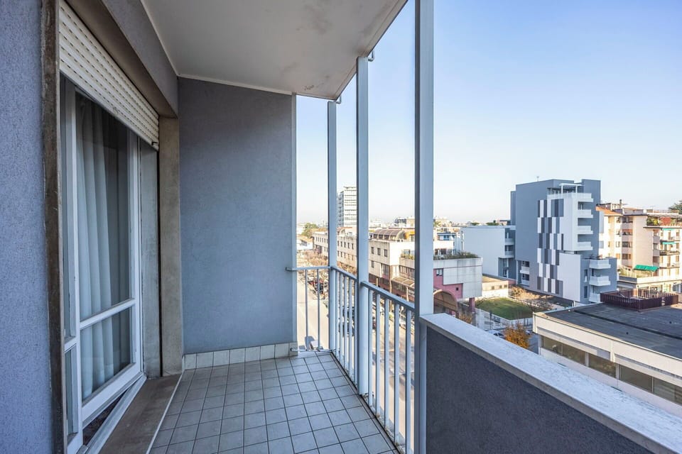 Balcony / Terrace / Patio