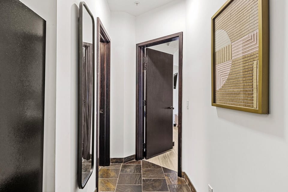 Hallway to the bedrooms.