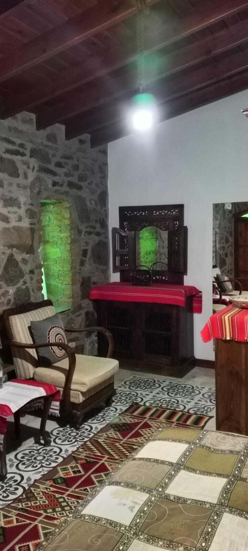 Deluxe Room, 1 Bedroom | In-room safe, individually decorated, individually furnished