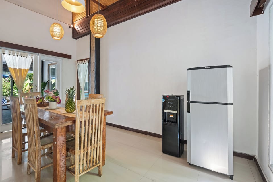 Villa, 3 Bedrooms, Patio, Pool View | In-room dining