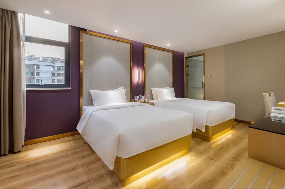 Double Room | Desk, laptop workspace, free WiFi