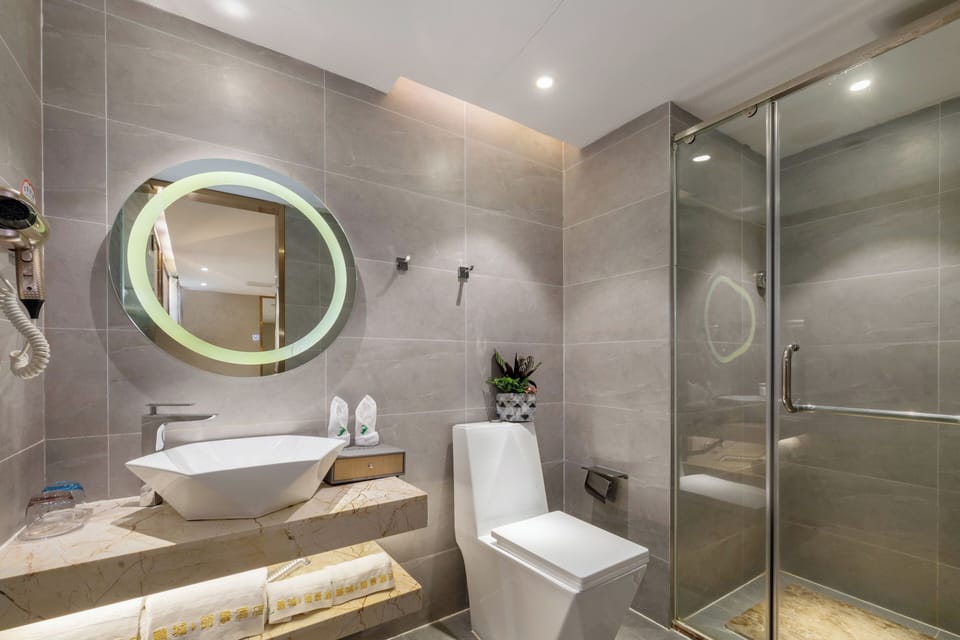 Double Room | Bathroom | Shower, hair dryer, towels, soap
