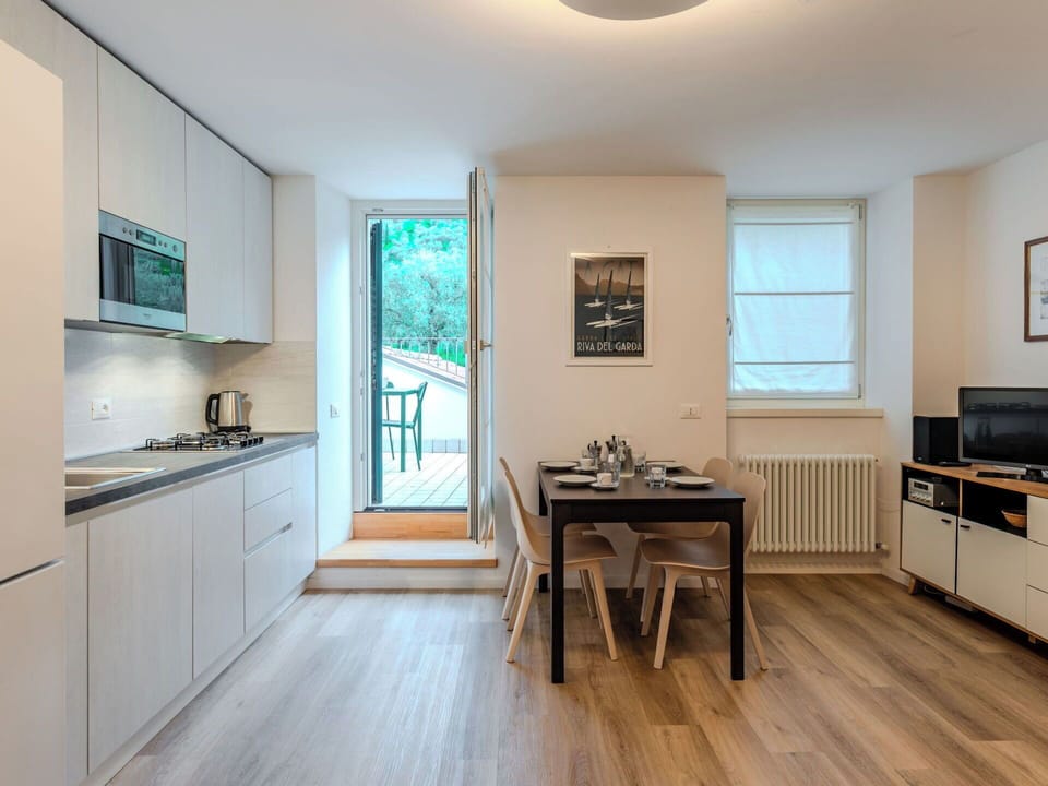 Interior Design, Flooring, Wood, Floor, Ceiling, Furniture, Room, Kitchen, Countertop, Wood Flooring