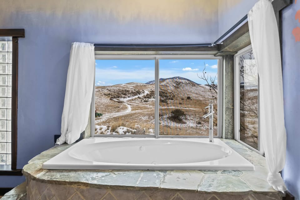 Perfect 5BD Family Mountain Getaway by Yellowstone House in Montana