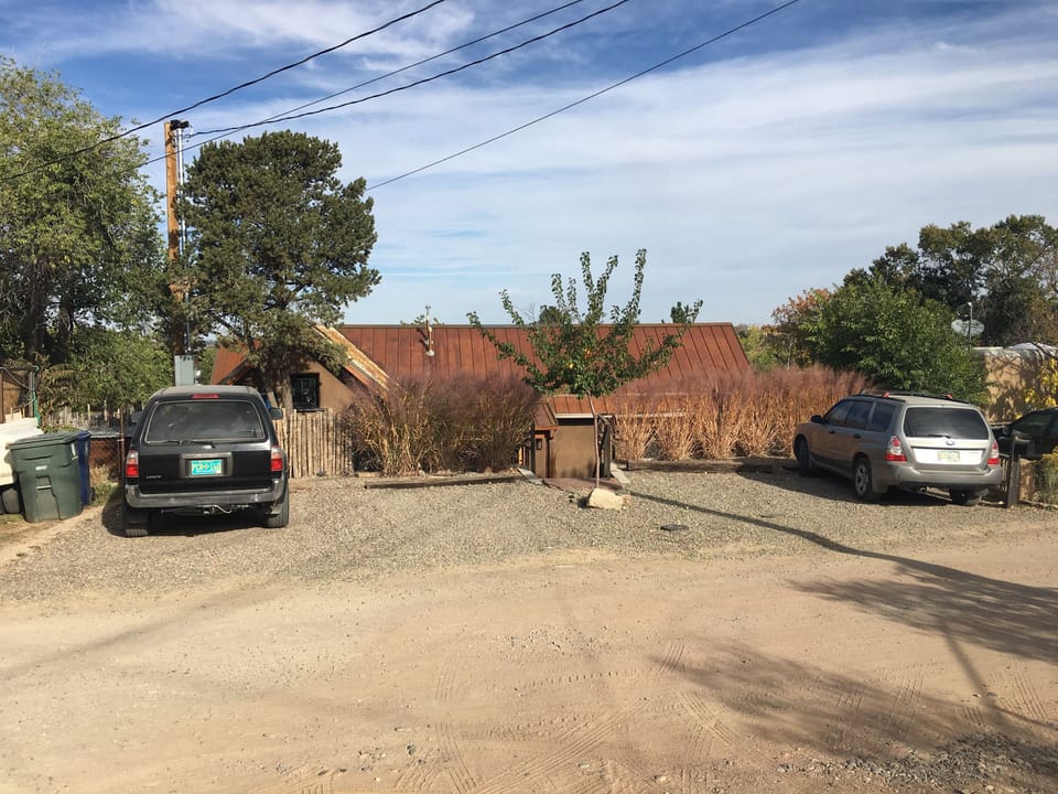 Parking and approach from the street