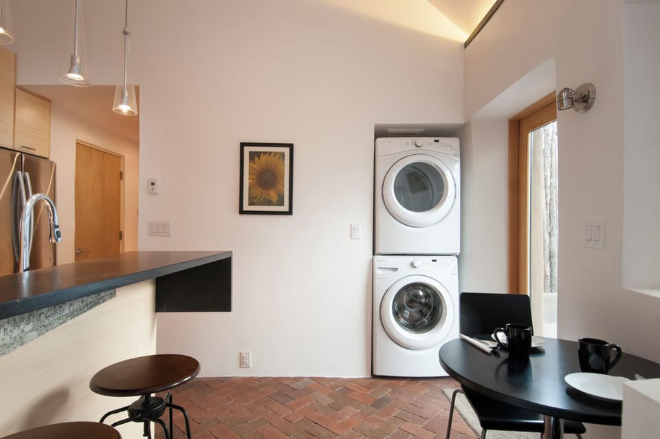 Full size laundry facilities