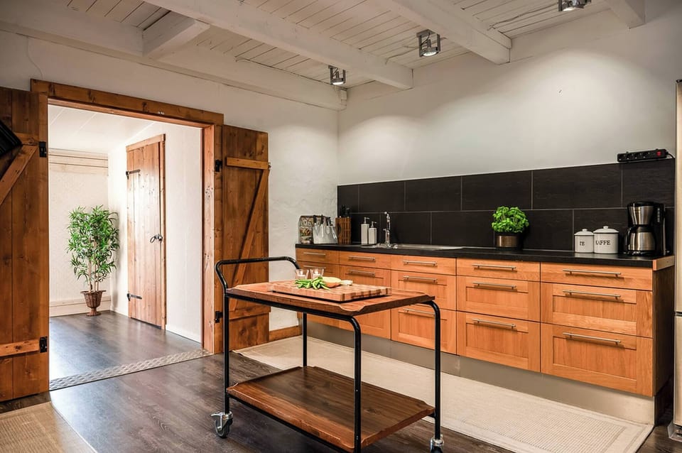 House, 4 Bedrooms, Accessible, Smoking | Interior