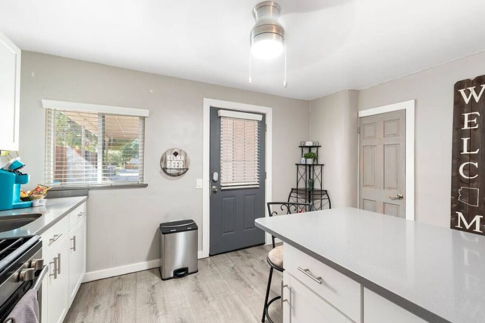 House (1 Bedroom) | Interior