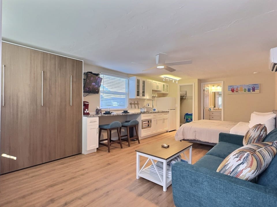 Apartment (1 Bedroom) | Interior