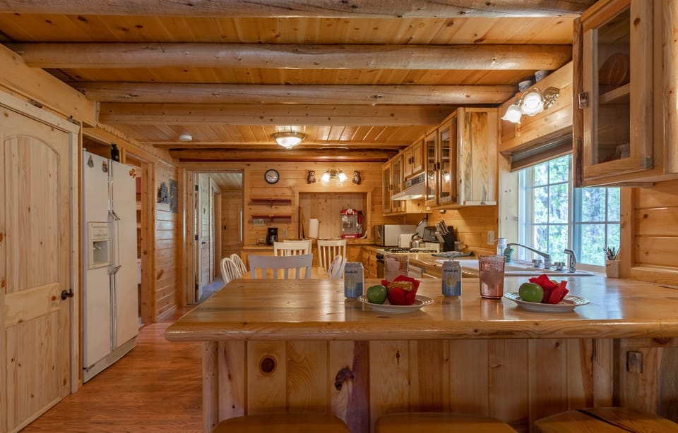 Chalet (3 Bedrooms) | Interior