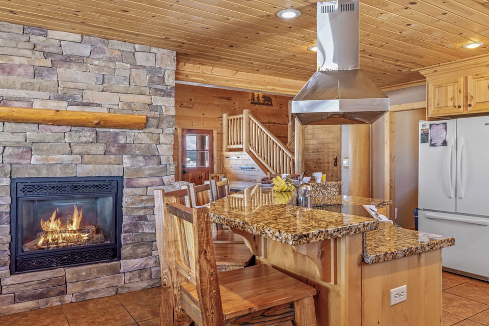 Chalet (Multiple Bedrooms) | Interior