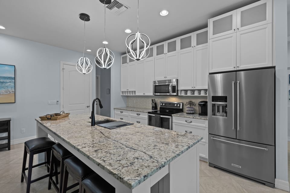 House (4 Bedrooms) | Interior