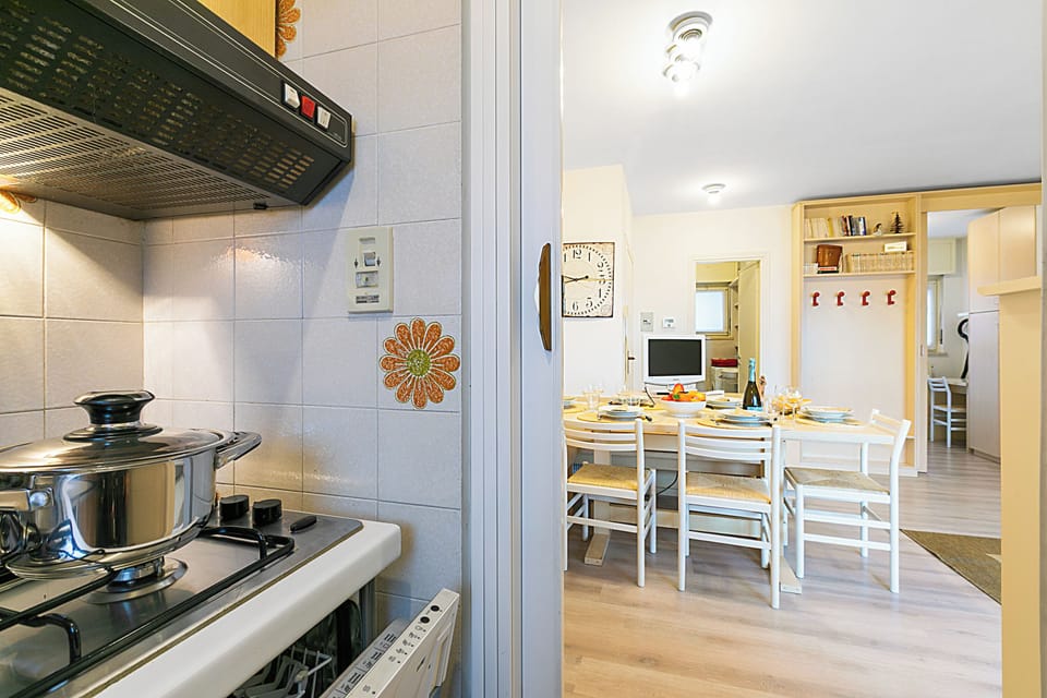 Standard Apartment, 2 Bedrooms, Balcony (Home Cotolivier 59) | Interior