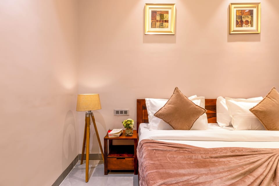 Classic Apartment | Iron/ironing board, free WiFi