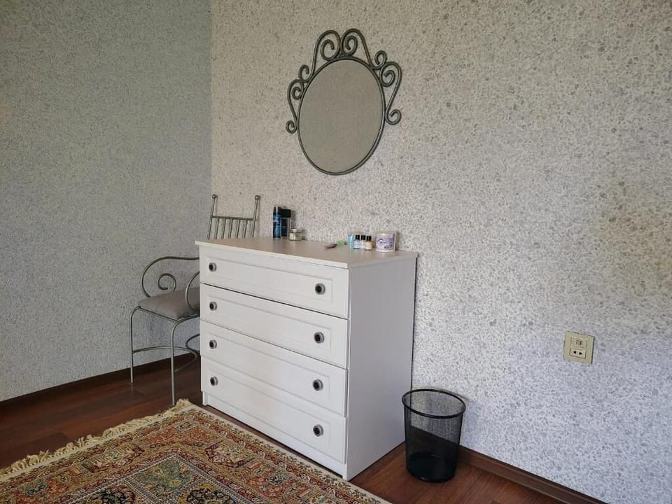 Standard Double Room, Mountain View | Interior