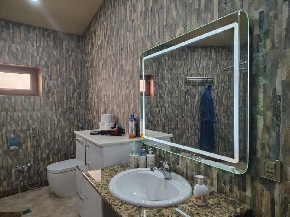 Shower, free toiletries, hair dryer, bathrobes