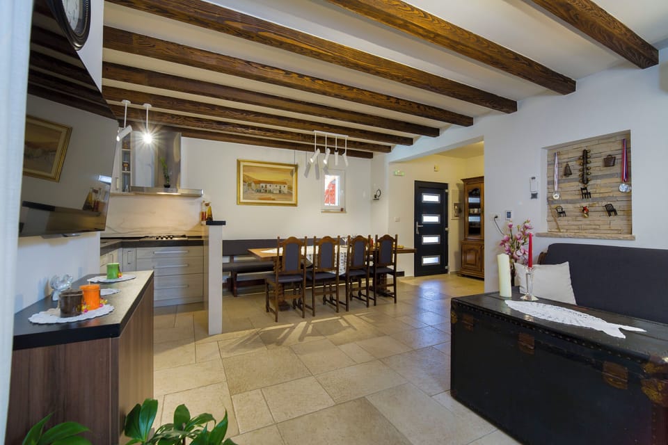Villa | Living room