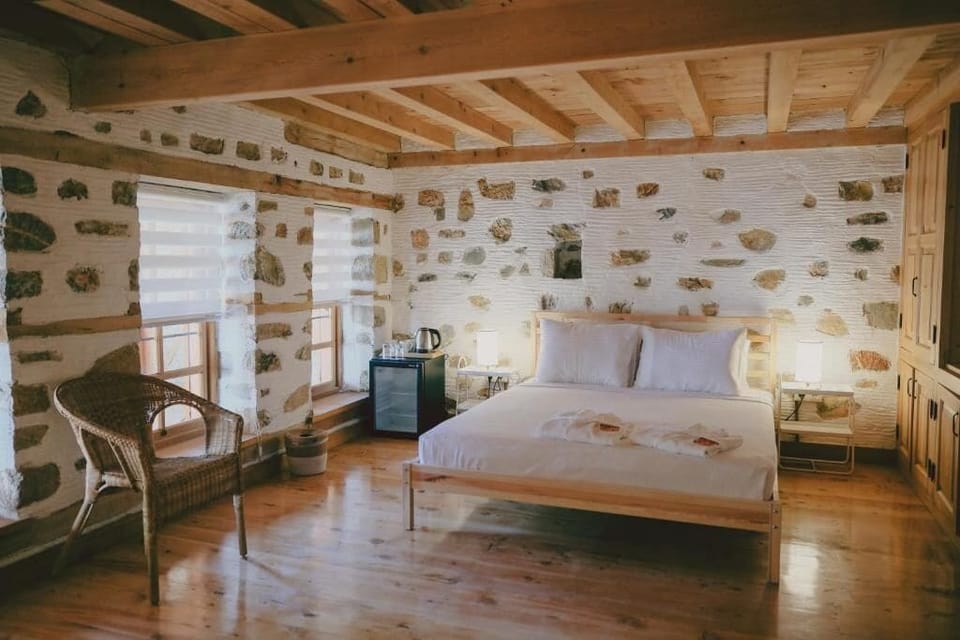 Deluxe Double Room, Balcony, Garden View | Desk, laptop workspace, blackout drapes, iron/ironing board (on request)