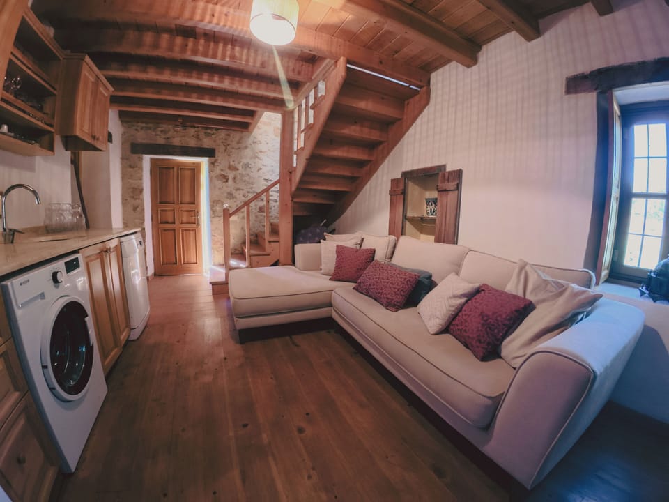 Traditional Duplex, Kitchen, Garden View | Living area