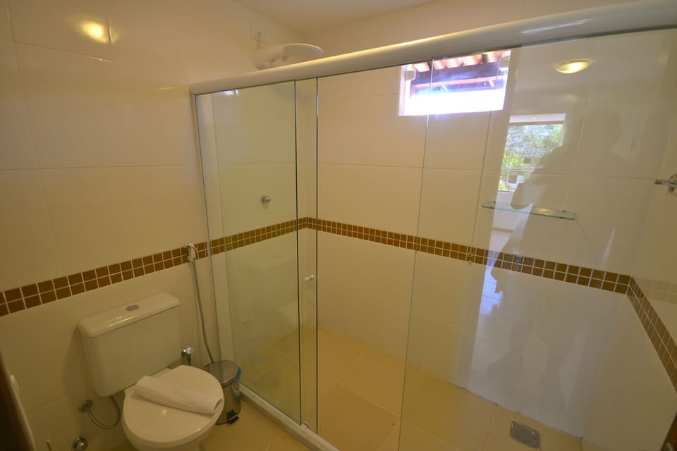 Superior Room, Balcony | Bathroom | Shower, free toiletries, towels