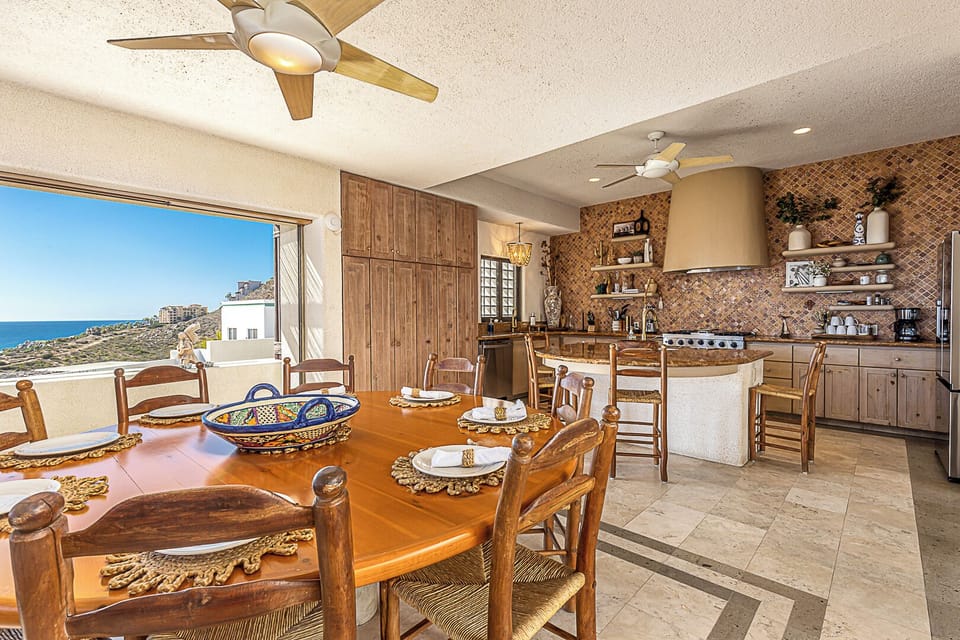 House | Private kitchen | Toaster, blender