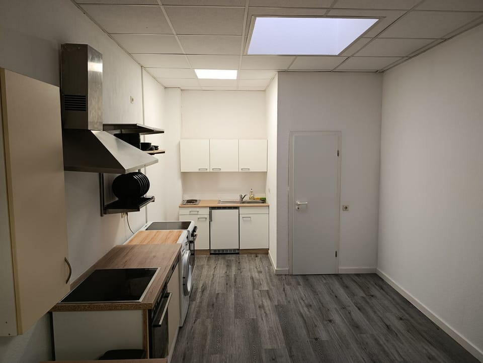 Condo, City View | Private kitchen | Fridge, oven, stovetop, dishwasher