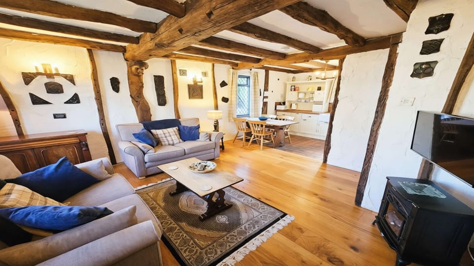 Lounge 3