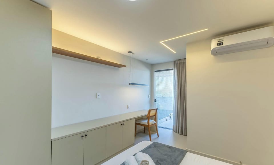 Basic Apartment | 2 bedrooms, desk, free WiFi