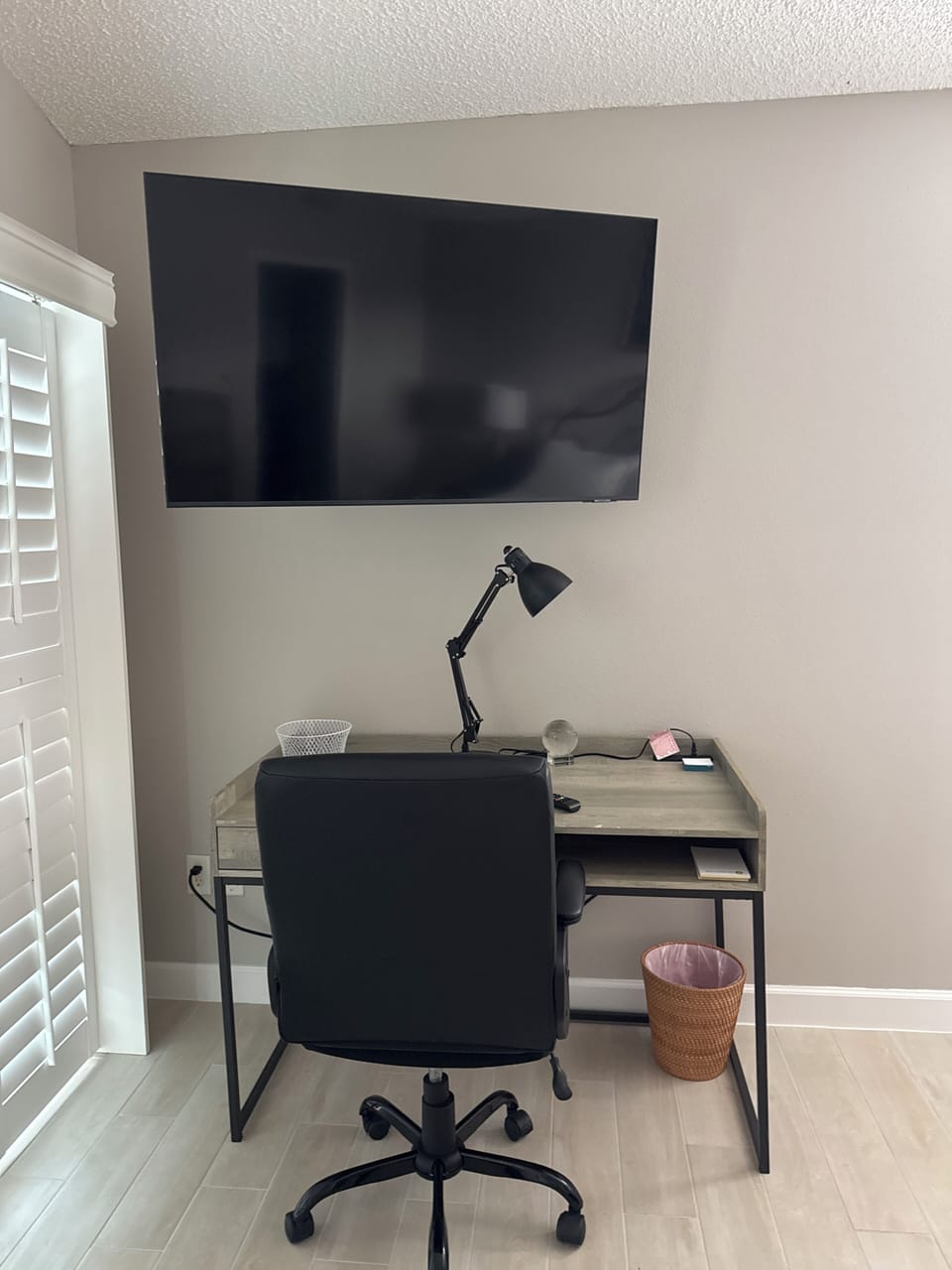 Work space in Master bedroom/large TV