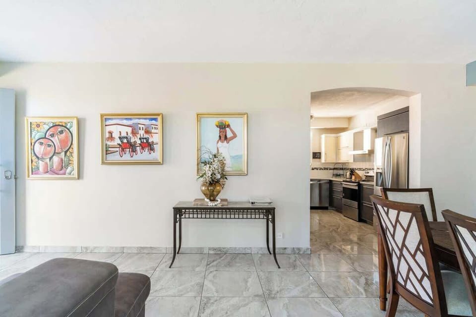 Townhome | Living area | 32-inch flat-screen TV with digital channels