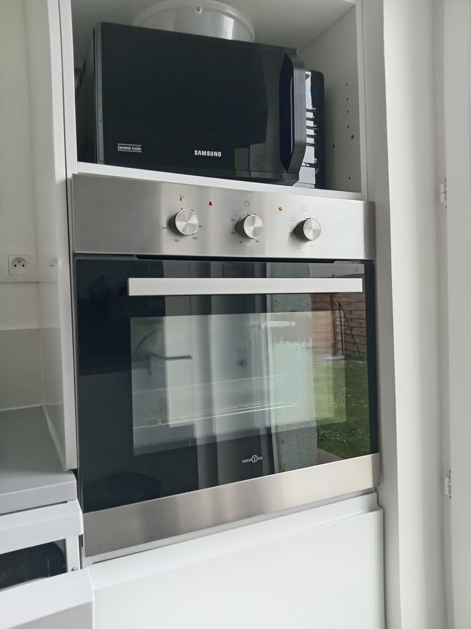 Microwave