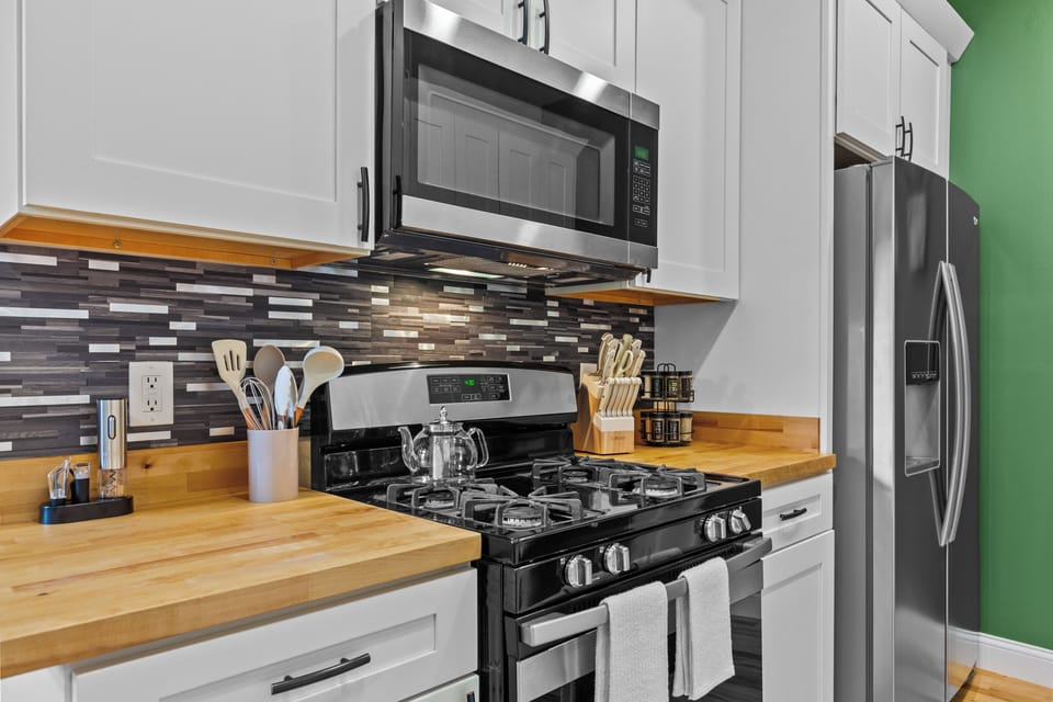 House (2 Bedrooms) | Interior