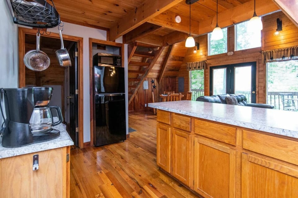Chalet (2 Bedrooms) | Interior