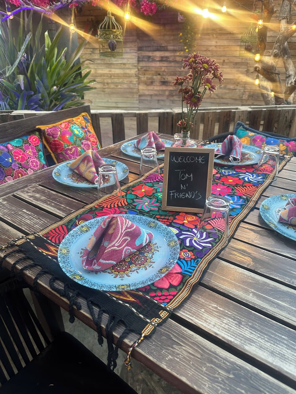 Outdoor dining