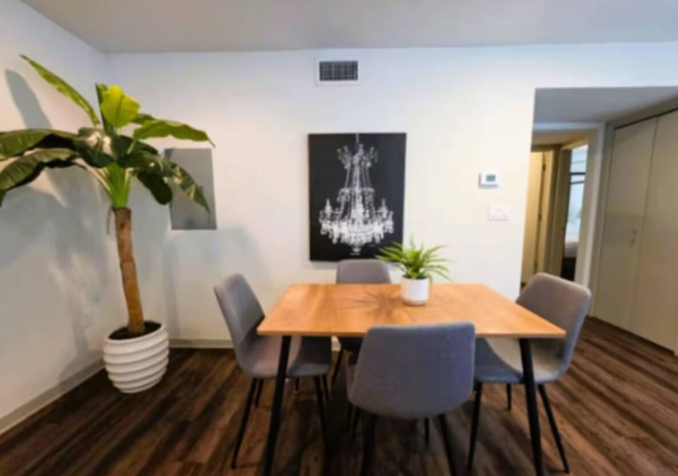 A table made for sharing.
