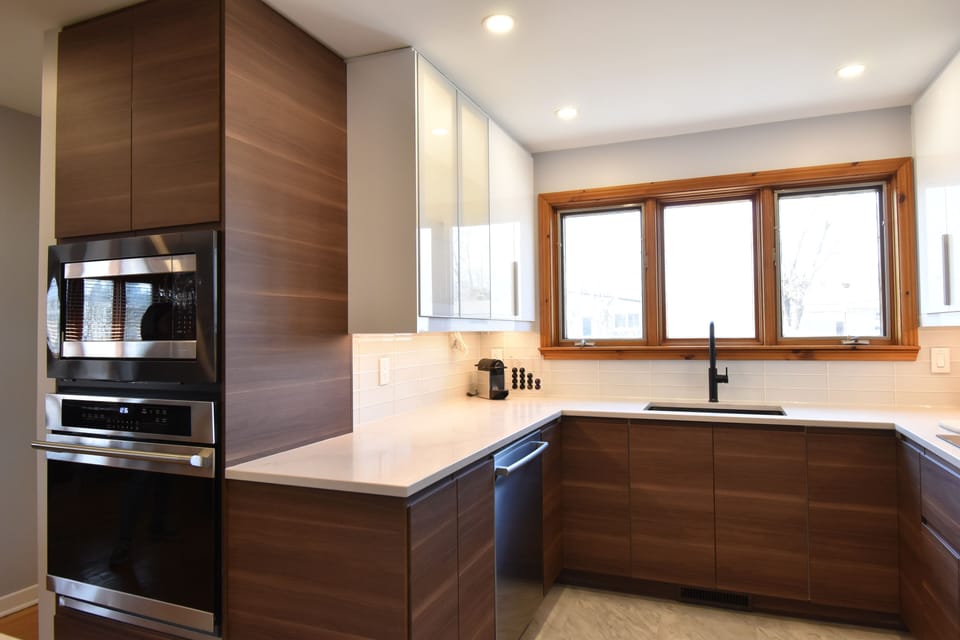 Fully stocked Kitchen with new appliances