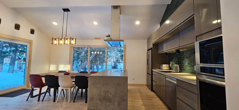 Fully equipped Nordic-style kitchen