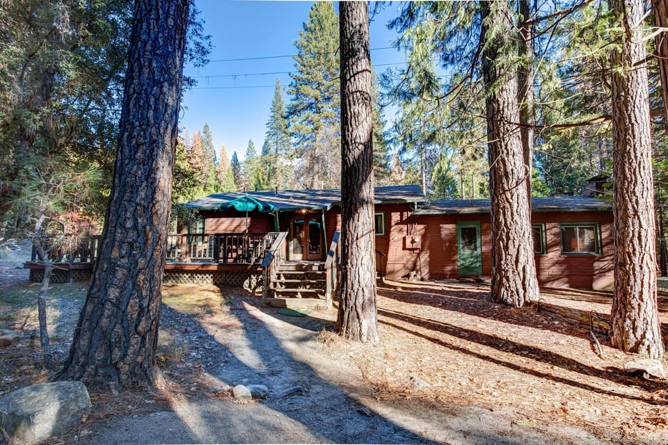 Chalet (2 Bedrooms) | Interior
