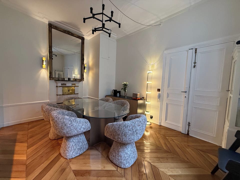 Dining room area